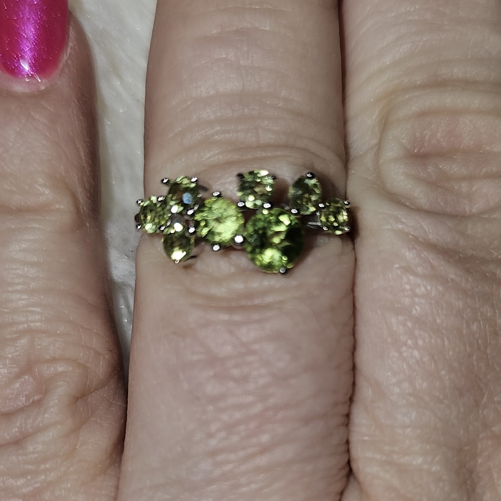 SZ 8, 10K White Gold Peridot Ring, New With Tags